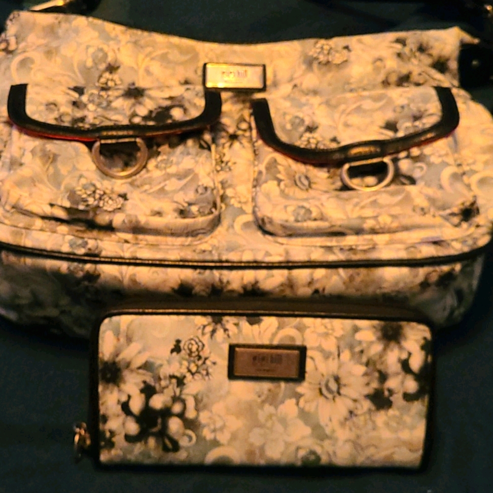 Gigi Hill Grey Floral Wallet and Shoulder Bag